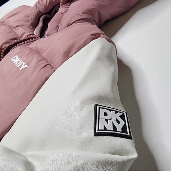 DKNY Girls 14/16 Hooded Full-Zip Jacket Dusty Rose Varsity NWT’S $130 Retail - Picture 5 of 5